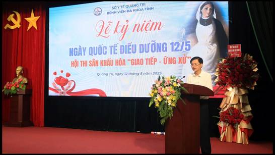 BsCKII. Phan Xuân Nam – Bí thư Đảng ủy, Giám đốc Bệnh viện phát biểu tại buổi lễ